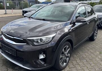 Kia Stonic 59.895 km 13.750 &euro; Grevenbroich 41515