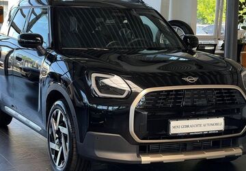Mini Countryman C (Cooper) 4.666 km 36.990 &euro; Langenfeld 40764