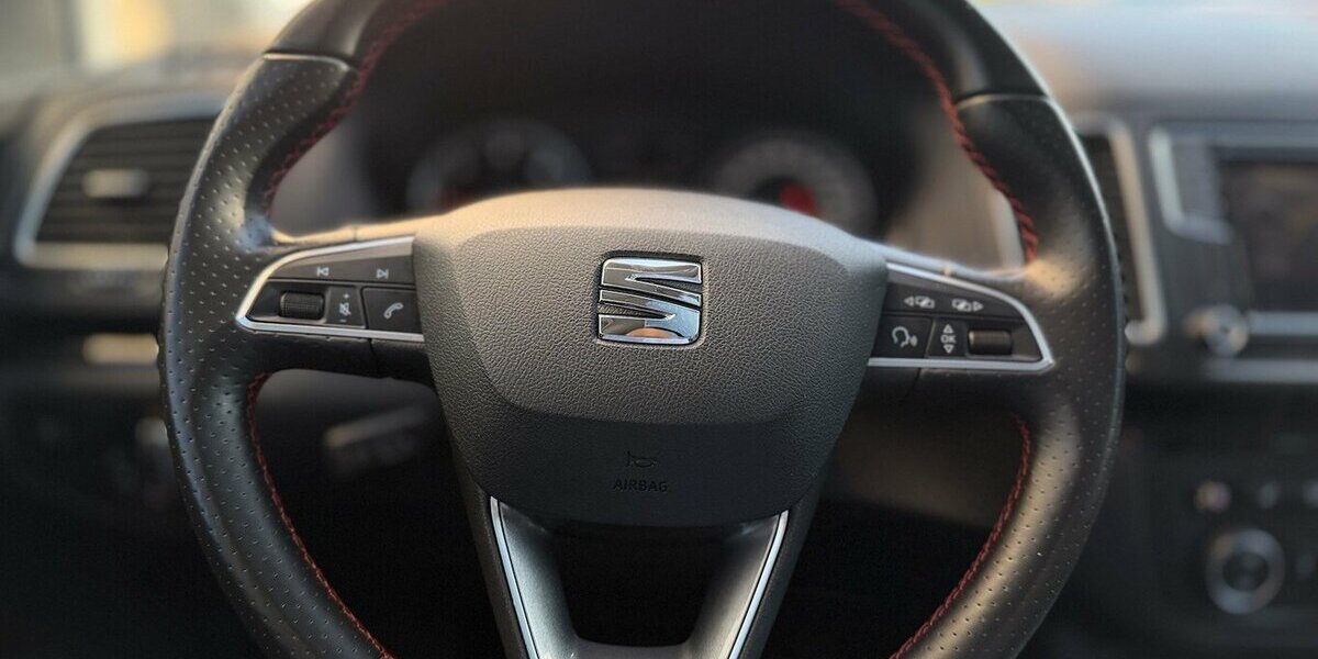 Seat Alhambra FR Line / El. Türen / PANO / CAM / AHK 105.000 km 33.950 &euro; Mönchengladbach 41066