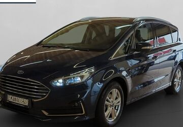 Ford S-Max 58.600 km 27.850 &euro; Leverkusen 51381