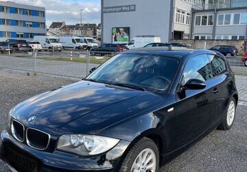 BMW 116 216.000 km 2.200 &euro; Düsseldorf 40476