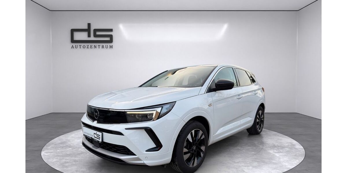 Opel Grandland (X) 95.600 km 17.790 &euro; Grevenbroich 41515