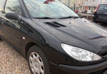 Peugeot 206 84.600 km 3.450 &euro; Leverkusen 51371