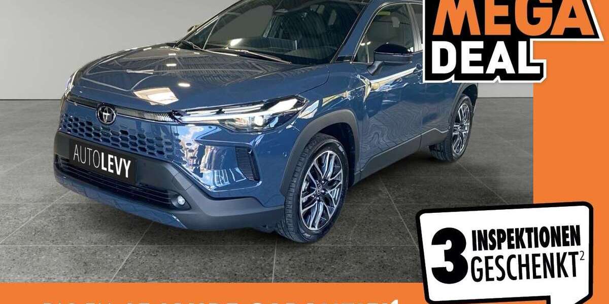 Toyota Corolla Cross 1.402 km 40.990 &euro; Düsseldorf 40595