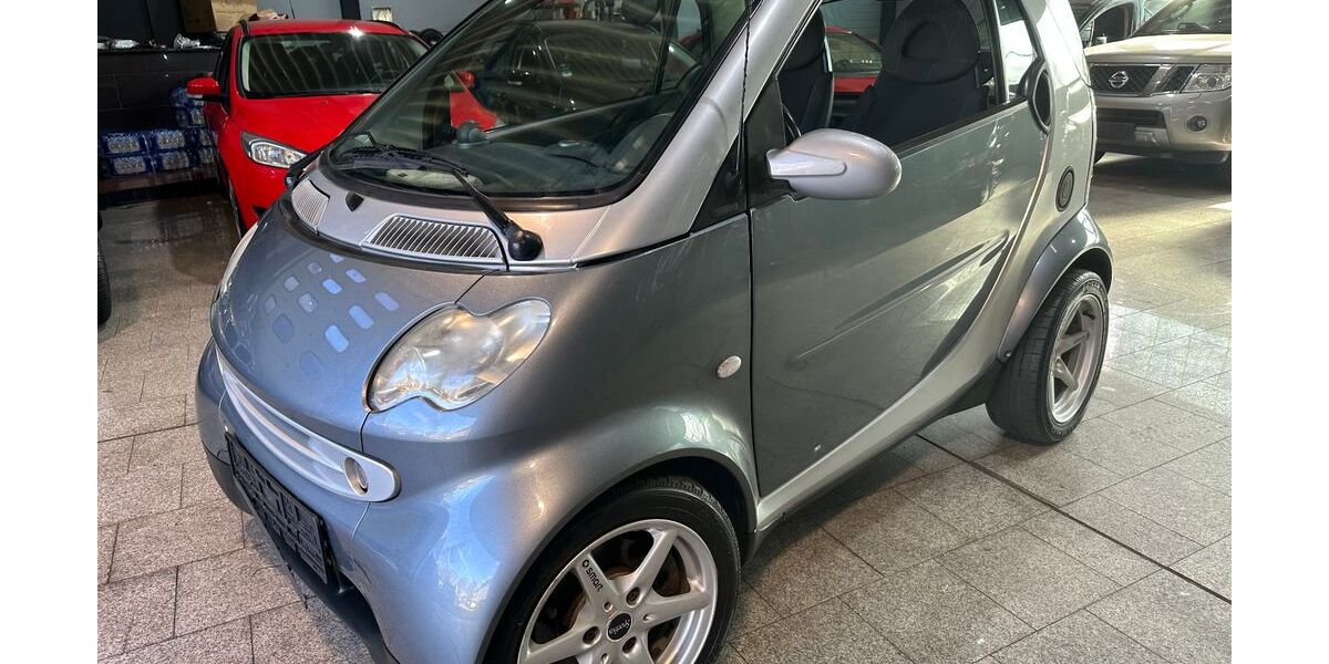 Smart ForTwo 116.800 km 2.690 &euro; Duisburg 47059