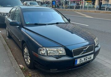 Volvo S80 280.000 km 600 &euro; Düsseldorf 40476