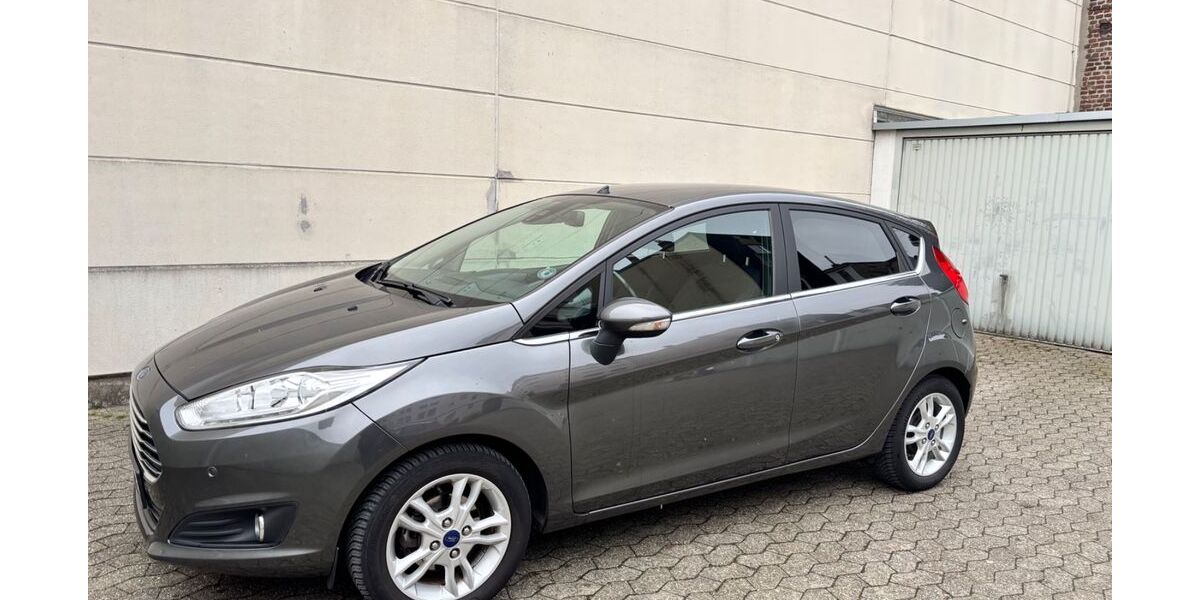 Ford Fiesta 105.000 km 7.800 &euro; Krefeld 47799