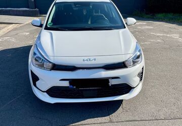 Kia Rio 26.182 km 15.900 &euro; Krefeld 47829