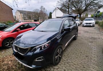 Peugeot 5008 181.000 km 16.600 &euro; Düsseldorf 40599