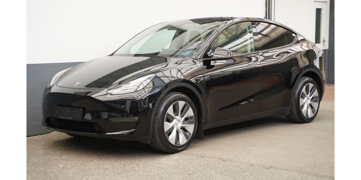 Tesla Model Y 17.721 km 35.350 &euro; Mönchengladbach 41236