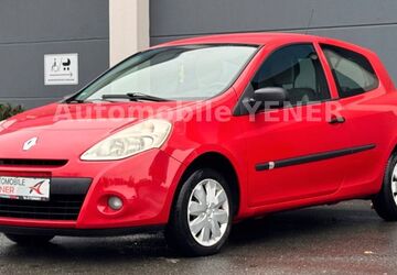 Renault Clio 113.000 km 2.899 &euro; Mülheim an der Ruhr 45475