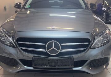 Mercedes-Benz C 300 215.000 km 12.990 &euro; Düsseldorf 40599