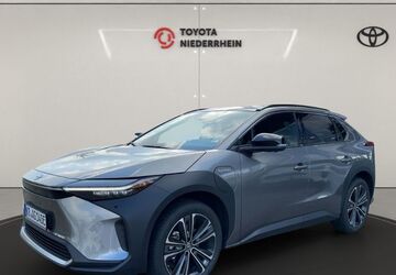 Toyota bZ4X 14.100 km 33.980 &euro; Krefeld 47809