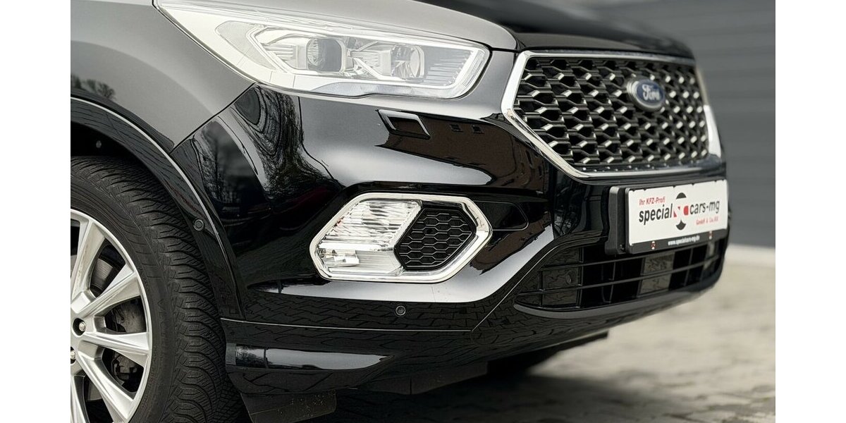 Ford Kuga Vignale / Panorama / Kamera / Keyless GO 34.000 km 22.900 &euro; Mönchengladbach 41066