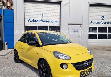Opel Adam 83.868 km 7.390 &euro; Düsseldorf 40589