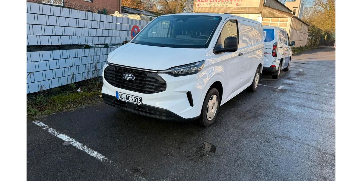 Ford Transit Custom 9.000 km 27.499 &euro; Ratingen 40880