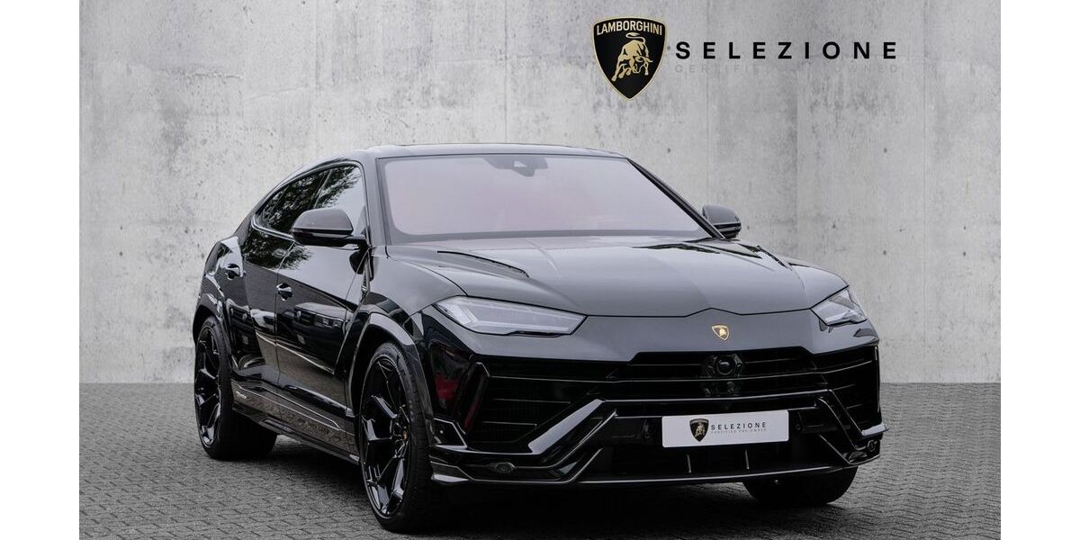Lamborghini Urus 8.100 km 324.900 &euro; Düsseldorf 40476