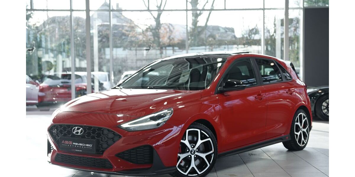 Hyundai i30 67.000 km 30.800 &euro; Remscheid/NRW 42855