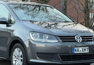 VW Sharan 125.100 km 12.490 &euro; Mönchengladbach 41068