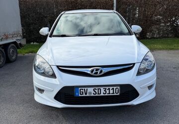 Hyundai i30 129.500 km 4.300 &euro; Dormagen 41539