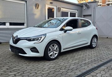 Renault Clio 139.900 km 10.499 &euro; DÜSSELDORF 40227
