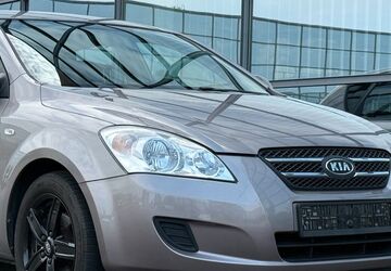 Kia ceed / Ceed 174.444 km 3.490 &euro; Mönchengladbach 41068