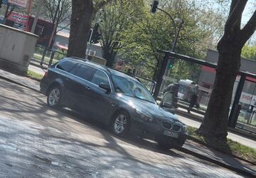 BMW 523 243.000 km 3.800 &euro; Duisburg 47166