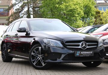 Mercedes-Benz C 300 123.297 km 21.999 &euro; Düsseldorf 40625
