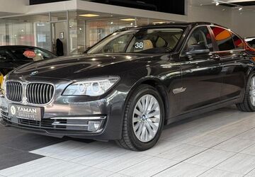BMW 740 135.000 km 25.850 &euro; Mülheim an der Ruhr 45472