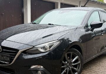 Mazda 3 208.000 km 4.940 &euro; Düsseldorf 40468