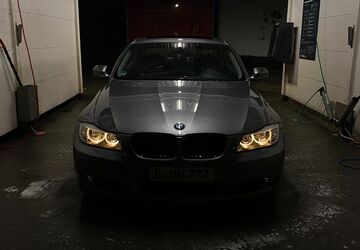 BMW 318 130.000 km 7.999 &euro; Düsseldorf 40591