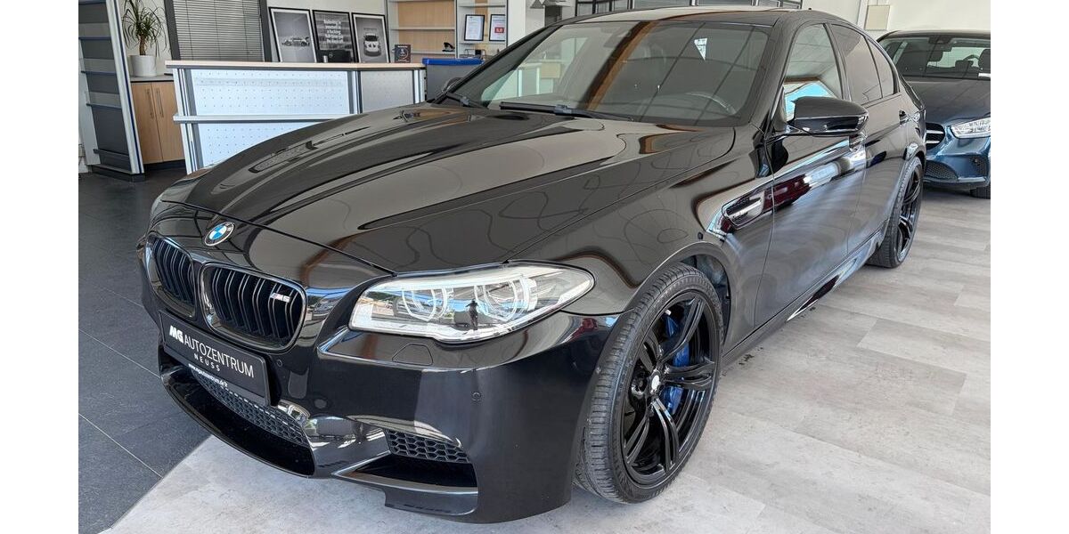 BMW M5 103.832 km 41.990 &euro; Düsseldorf 40627