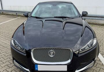 Jaguar XF 254.000 km 7.450 &euro; Viersen 41749