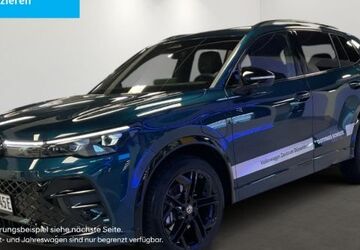 VW Tiguan 9.900 km 54.880 &euro; Düsseldorf 40233