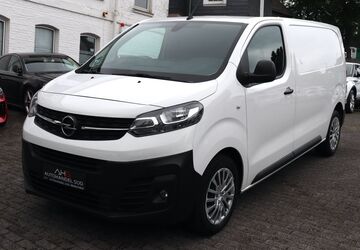 Opel Vivaro 139.000 km 13.999 &euro; Remscheid 42857
