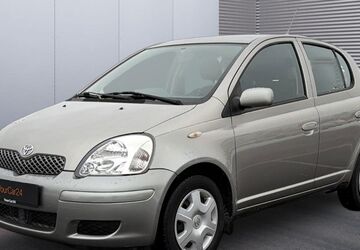 Toyota Yaris 155.000 km 2.450 &euro; Mönchengladbach 41063