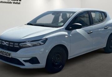 Dacia Sandero 18.200 km 14.450 &euro; Neuss 41464