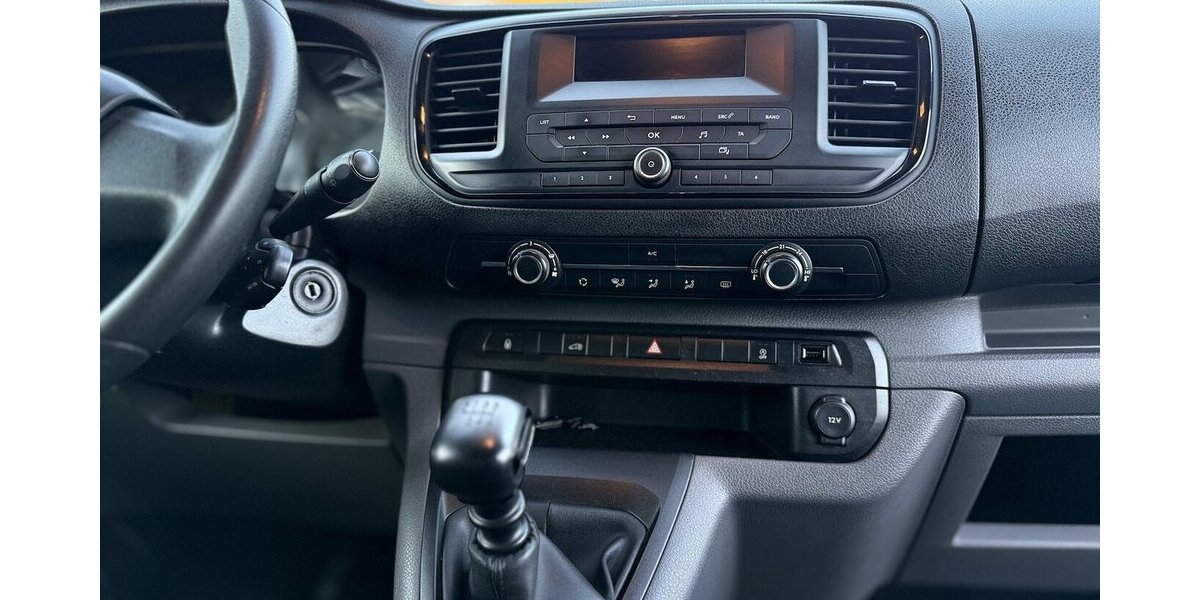 Toyota Proace Lang / Euro 6 / Klima / 3 Sitze / AHK 108.000 km 15.490 &euro; Mönchengladbach 41066