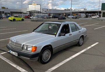 Mercedes-Benz 190 168.000 km 8.499 &euro; Tönisvorst 47918