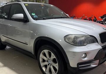 BMW X5 290.000 km 5.999 &euro; Wuppertal 42283