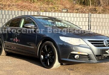 VW Passat 121.500 km 8.499 &euro; Wuppertal 42285