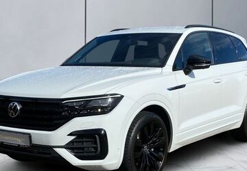 VW Touareg 64.100 km 49.990 &euro; Viersen 41751