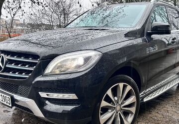 Mercedes-Benz ML 350 149.500 km 21.300 &euro; Remscheid 42855