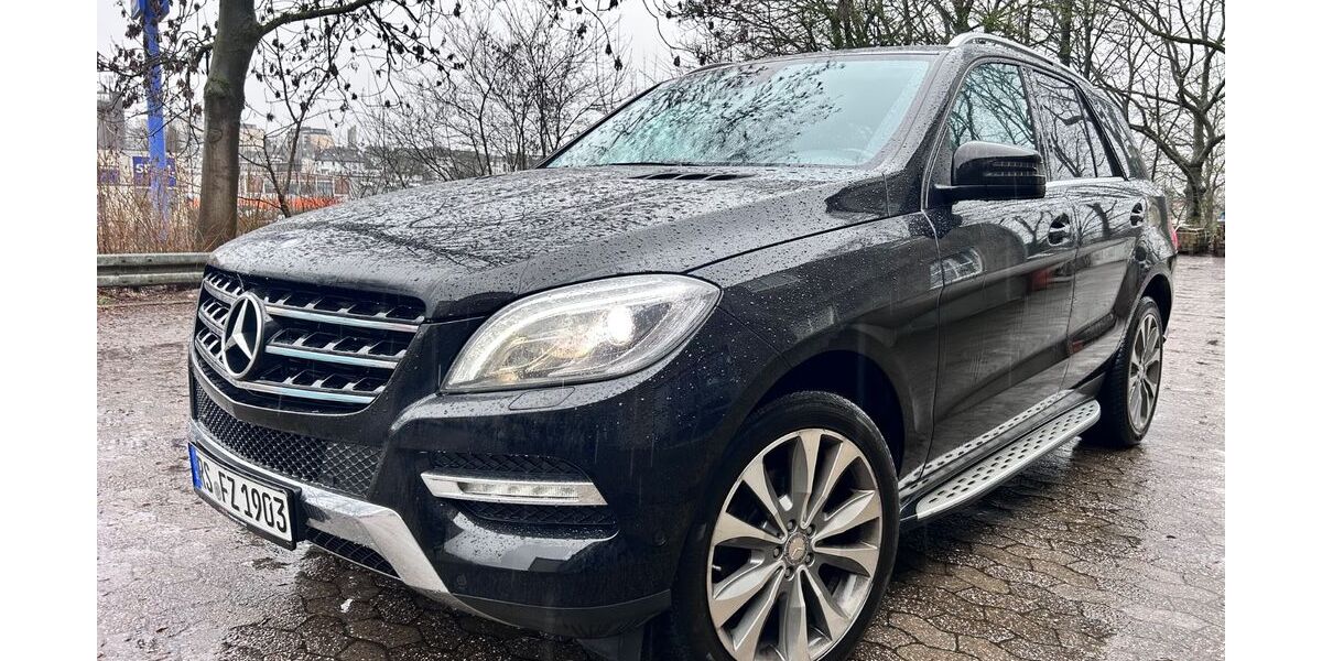 Mercedes-Benz ML 350 149.500 km 21.300 &euro; Remscheid 42855