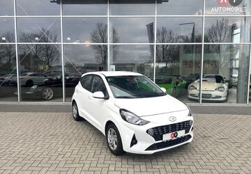 Hyundai i10 4.566 km 12.990 &euro; Haan 42781
