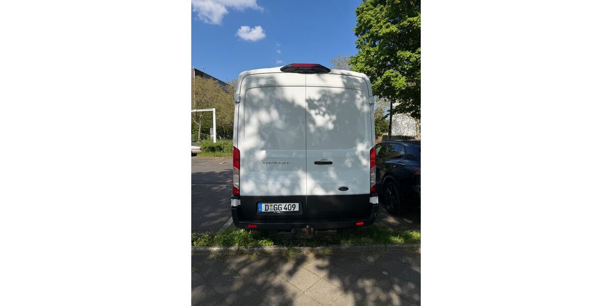 Ford Transit 177.000 km 11.000 &euro; Dusseldorf 40217