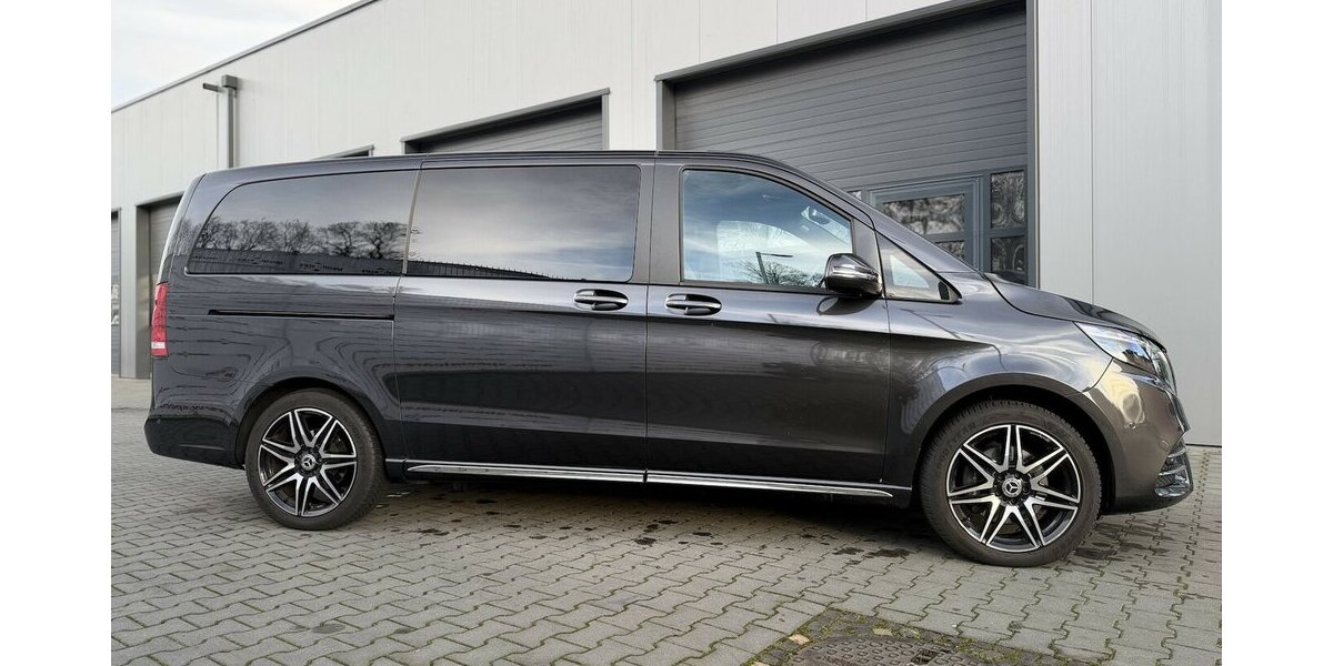 Mercedes-Benz V 300 d lang /4matic/ AMG / 8 Sitze/Pano/ El.tür 55.000 km 59.900 &euro; Mönchengladbach 41066