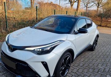 Toyota C-HR 88.000 km 22.999 &euro; Duisburg 47059
