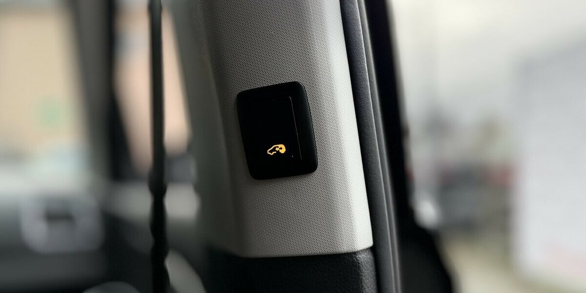 VW Sharan / 7 Sitzer / Kamera / el.Türen / 1. Hand 116.000 km 25.990 &euro; Mönchengladbach 41066