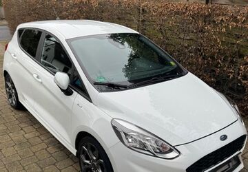Ford Fiesta 53.500 km 11.799 &euro; Mülheim an der Ruhr 45478